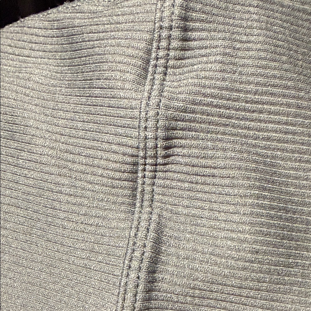 Shambhala Sage Green Ribbed 3/4 length Leggings - Picture 5 of 5